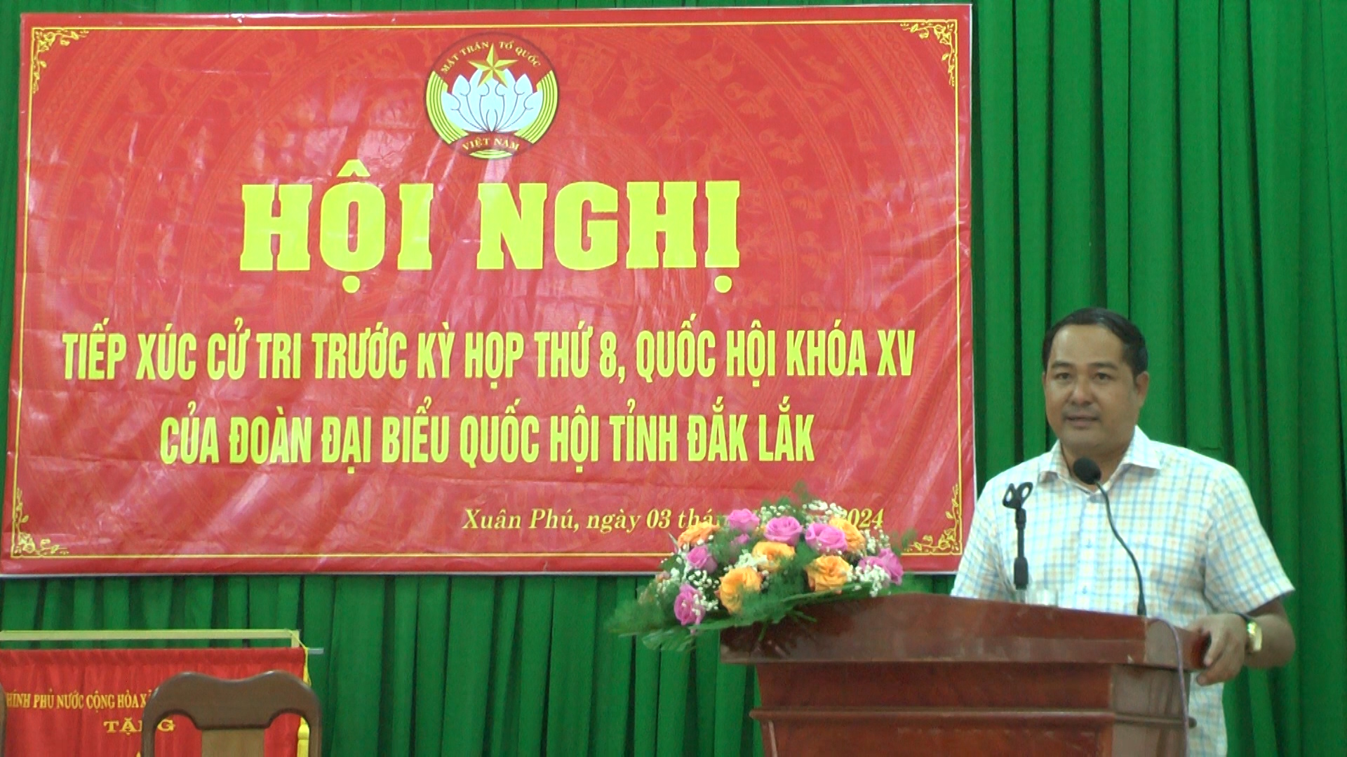 a nhuân pb
